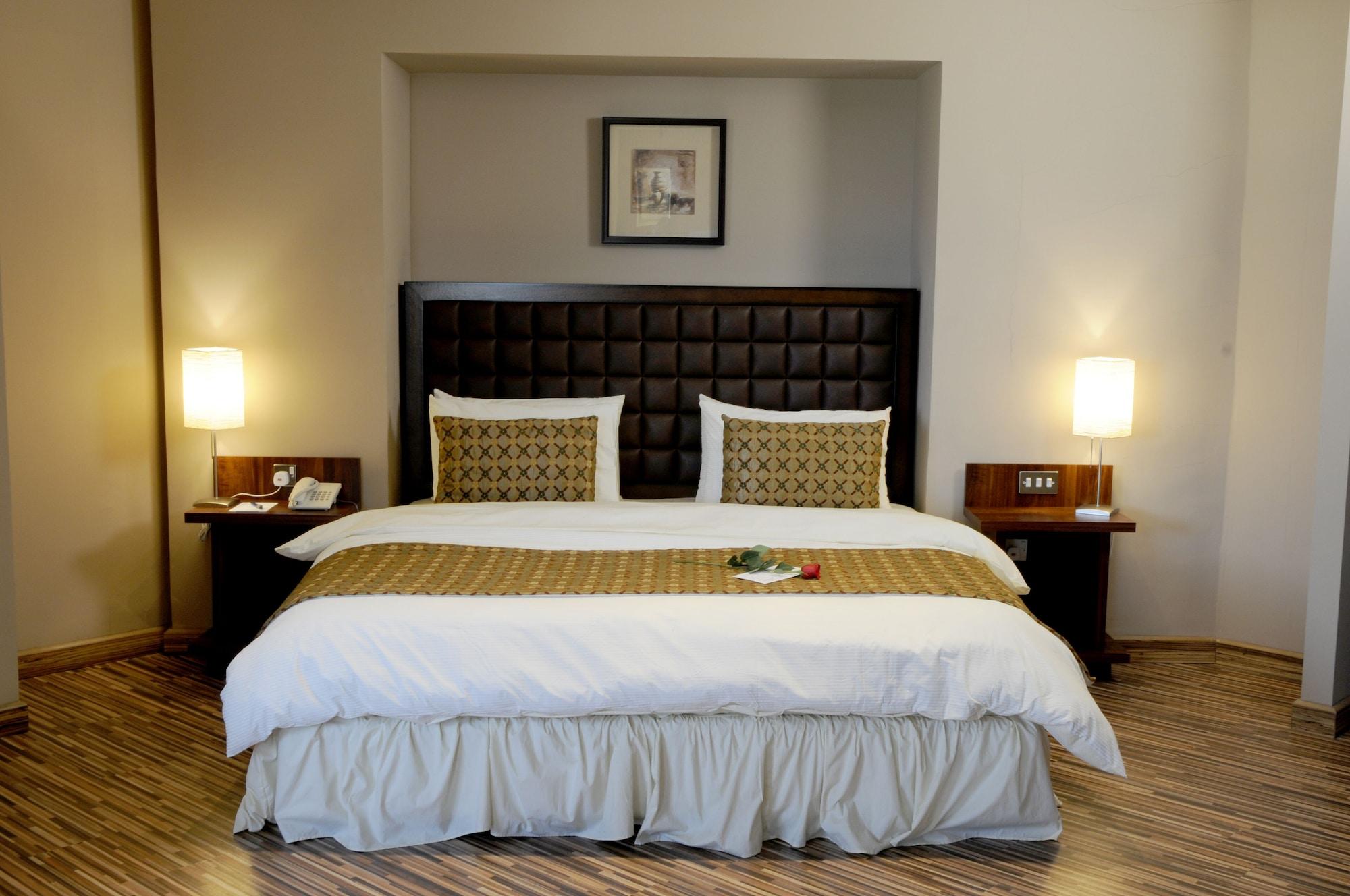 כוויית Spice Hotel מראה חיצוני תמונה